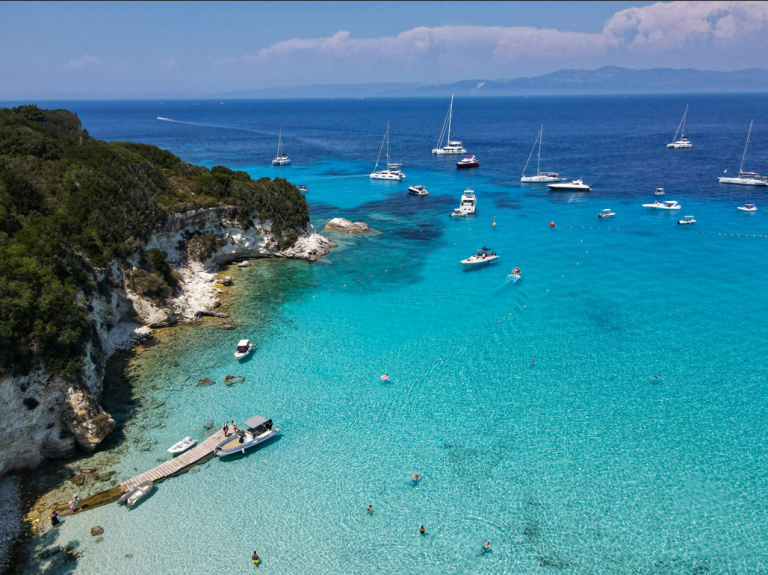 ionian see islands lefkada sailing boat greece