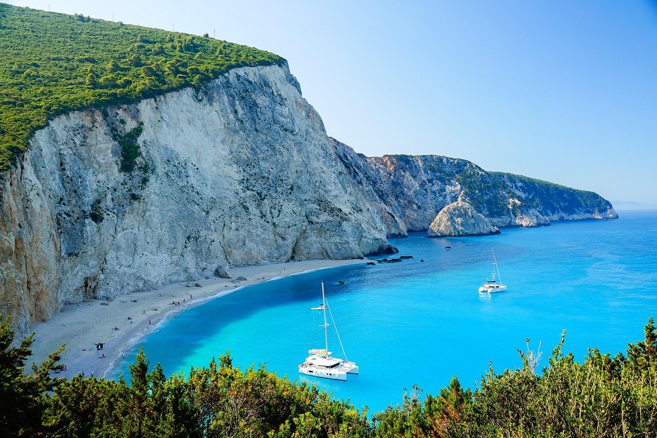 lefkada sailing boat greece